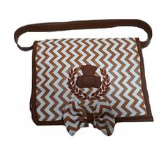 Bolsa Kit Higiene Bebê na Praça da Árvore