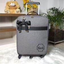 Mala Maternidade Charmosa Exclusiva com Rodinhas  + Brinde